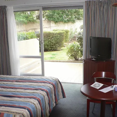 Brise De - Piscine Interieure & Exterieure 4*