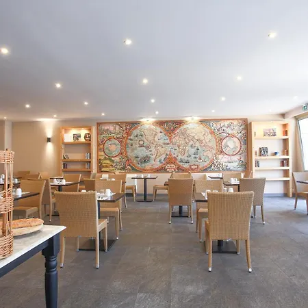 Brise De - Piscine Interieure & Exterieure 4* Saint-Raphaël