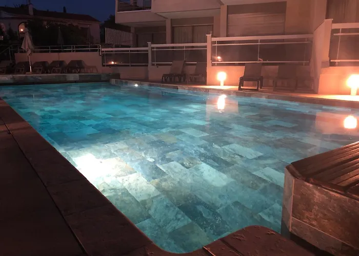 Hotel Brise De - Piscine Interieure & Exterieure