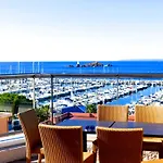 호텔 Brise De - Piscine Interieure & Exterieure 4*