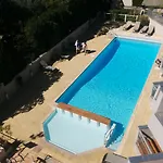호텔 Brise De - Piscine Interieure & Exterieure 4*