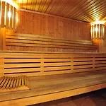 Brise De - Piscine Interieure & Exterieure 호텔