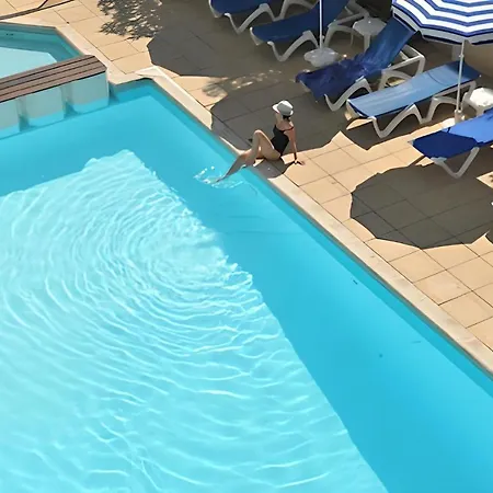 호텔 Brise De - Piscine Interieure & Exterieure