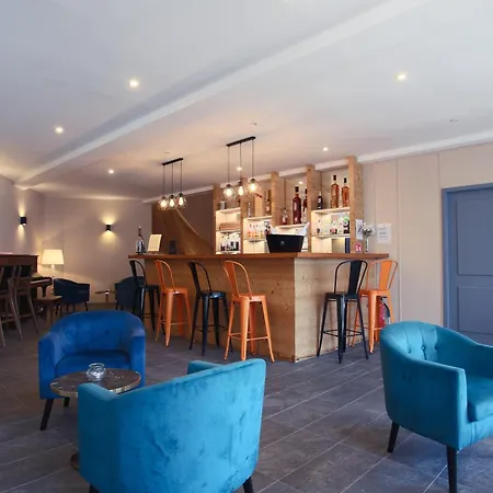 Szálloda Brise De - Piscine Interieure & Exterieure