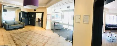 ホテル Brise De - Piscine Interieure & Exterieure 4*