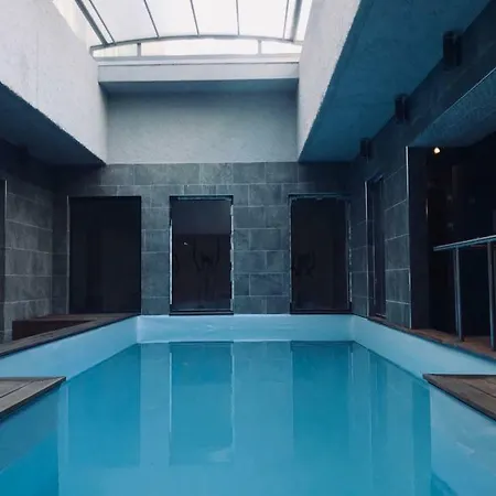 Hotell Brise De - Piscine Interieure & Exterieure Saint-Raphaël