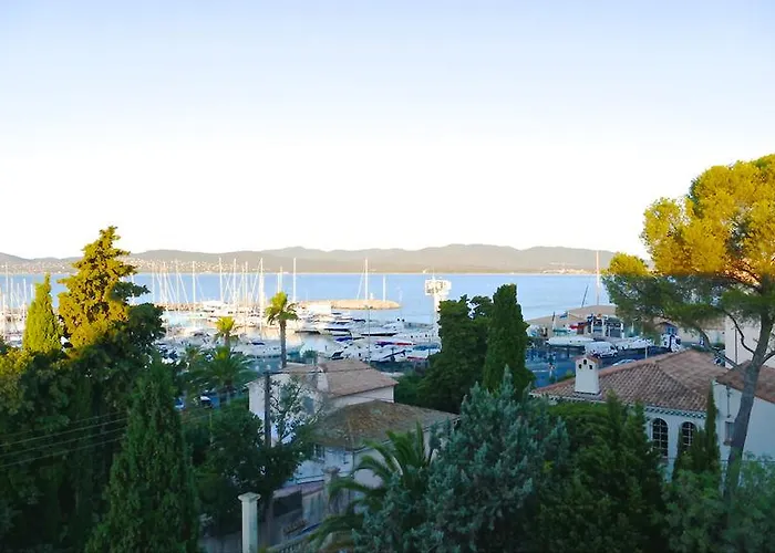 Brise De - Piscine Interieure & Exterieure