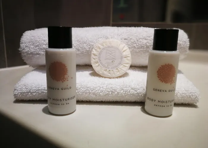 Brise De - Piscine Intérieure&extérieure Hotel Saint-Raphaël