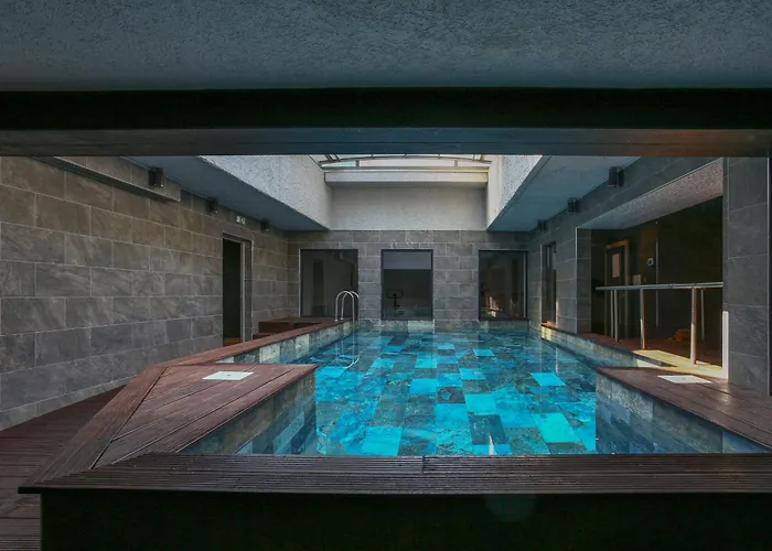 Hotel Brise De - Piscine Interieure & Exterieure 4*